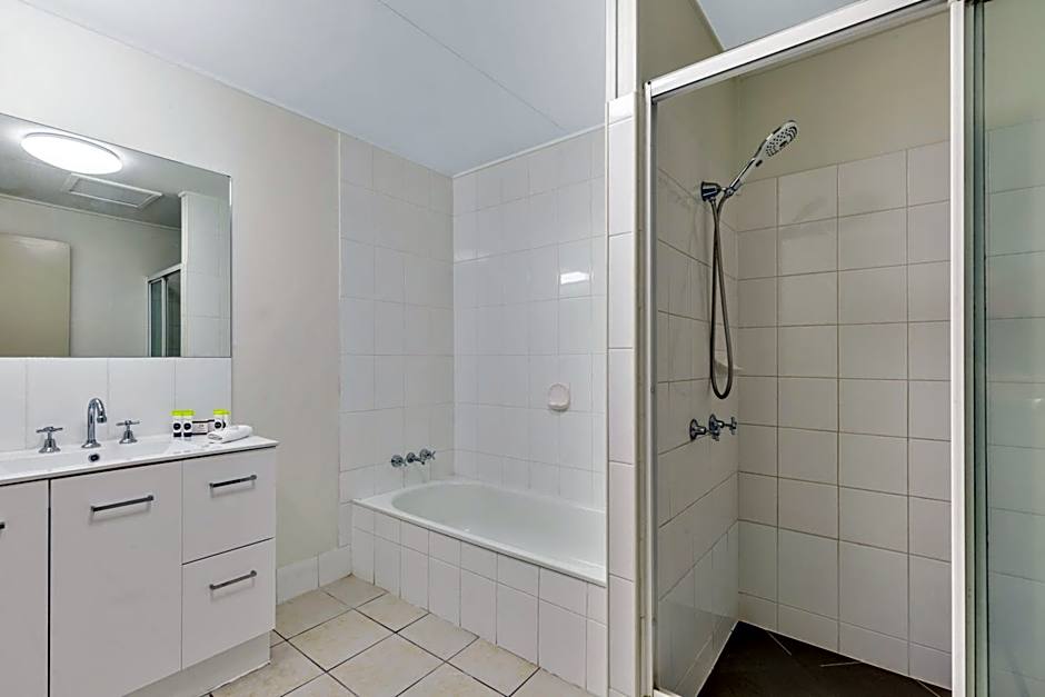 Rockhampton Riverside Central Hotel