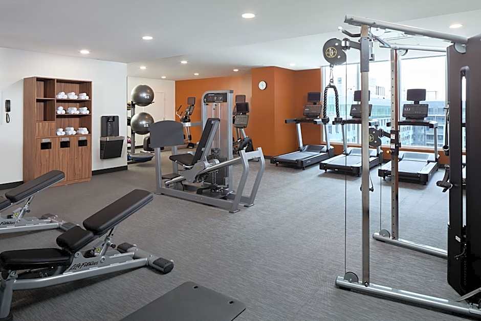 Courtyard by Marriott Montreal Laval