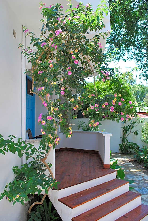 Myra Hotel
