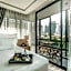 Summit Windmill Golf Suite Hotel at Suvarnabhumi