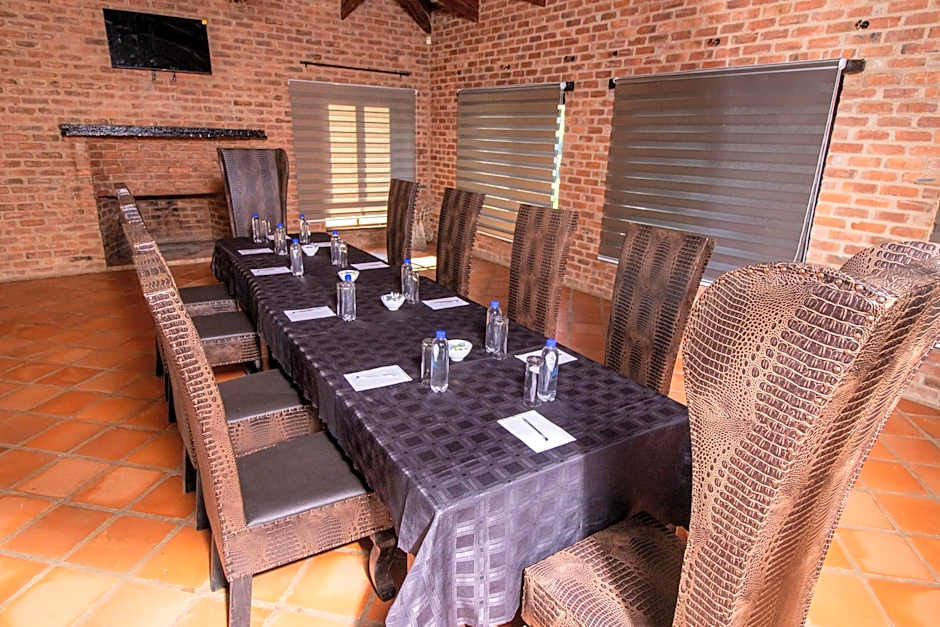 ASANTE MOUNTAIN LODGE