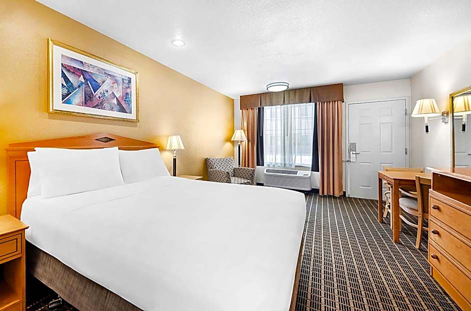 SureStayPlus Hotel by Best Western San Jose Central City