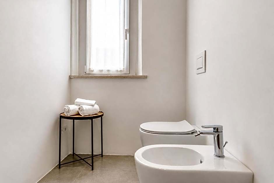 Amare Suite & Apartments