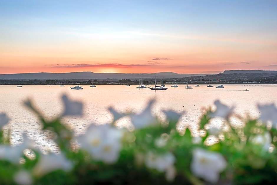 Palazzo Alfeo Aparthotel