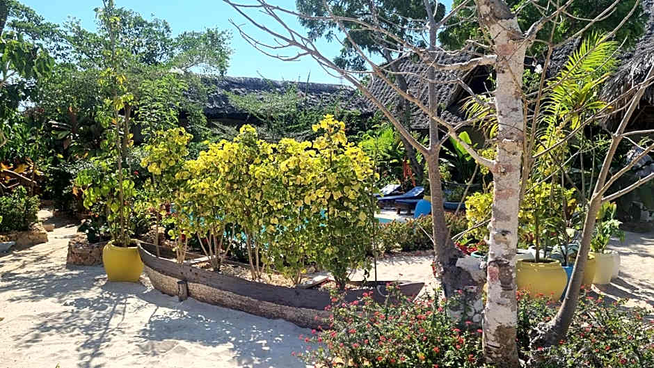 Salama & Mbuyuni Bungalows