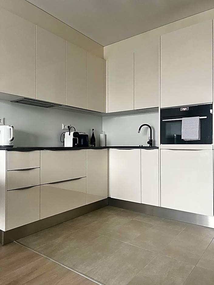 RH Suites