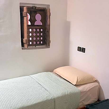 Basic Triple Room