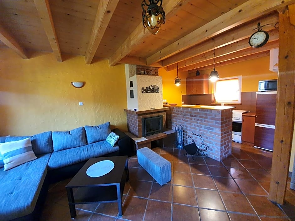 Domek nad jeziorem, Kalinówka w Olchowcu, Solina