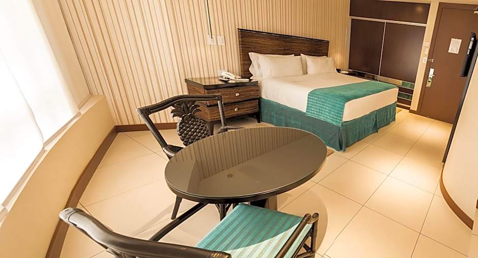 Hotel Camino Real