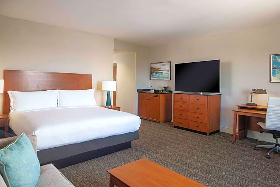 Hilton St. Petersburg Carillon Park