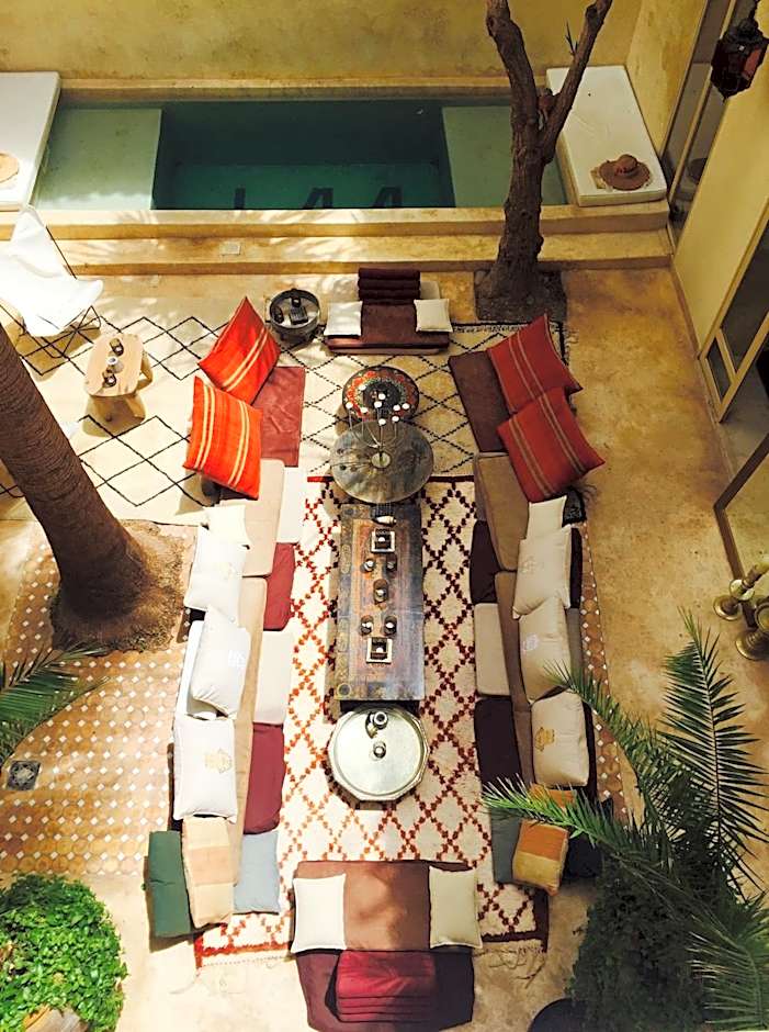 Riad 144