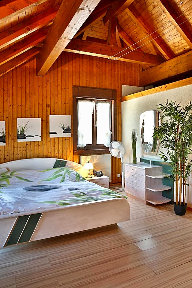 Hôtel du Port - Free Parking - Breakfast included