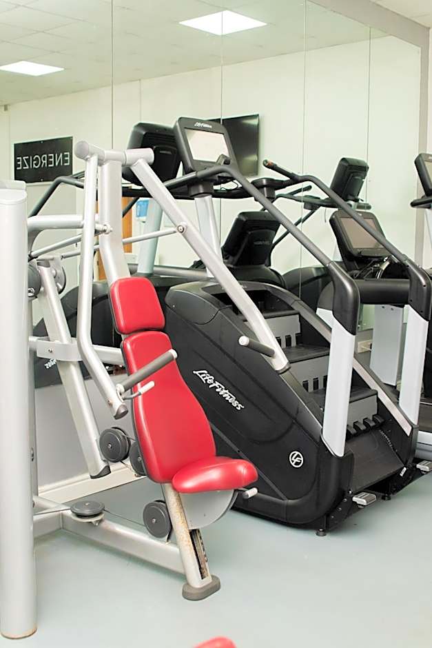 Oliver Cromwell Hotel