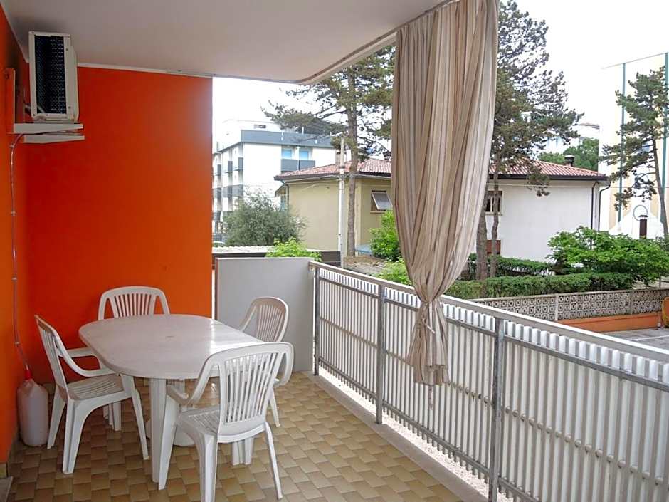 Warm two-room flat with terrace near the beach