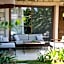 Avalon Boutique Hotel & Suites
