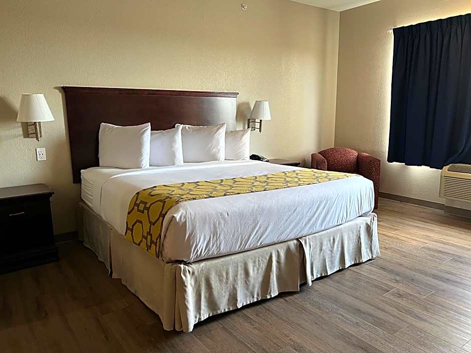 Baymont by Wyndham Houston TX