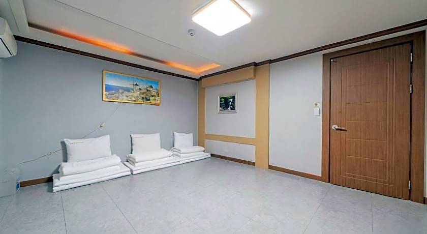 Donghae Gloria Hotel