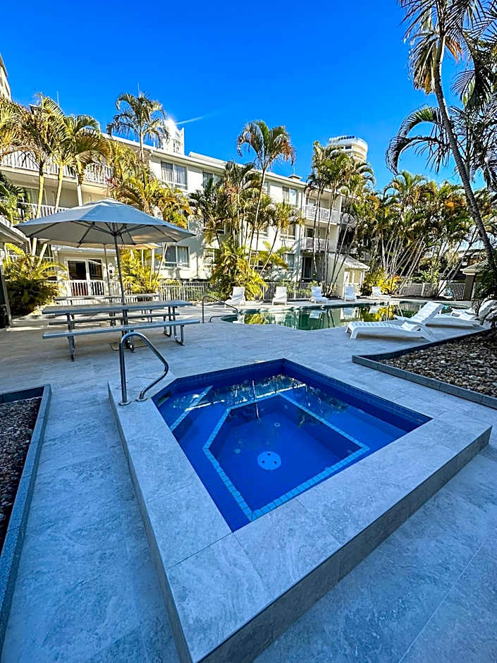 Bay Lodge Apartments