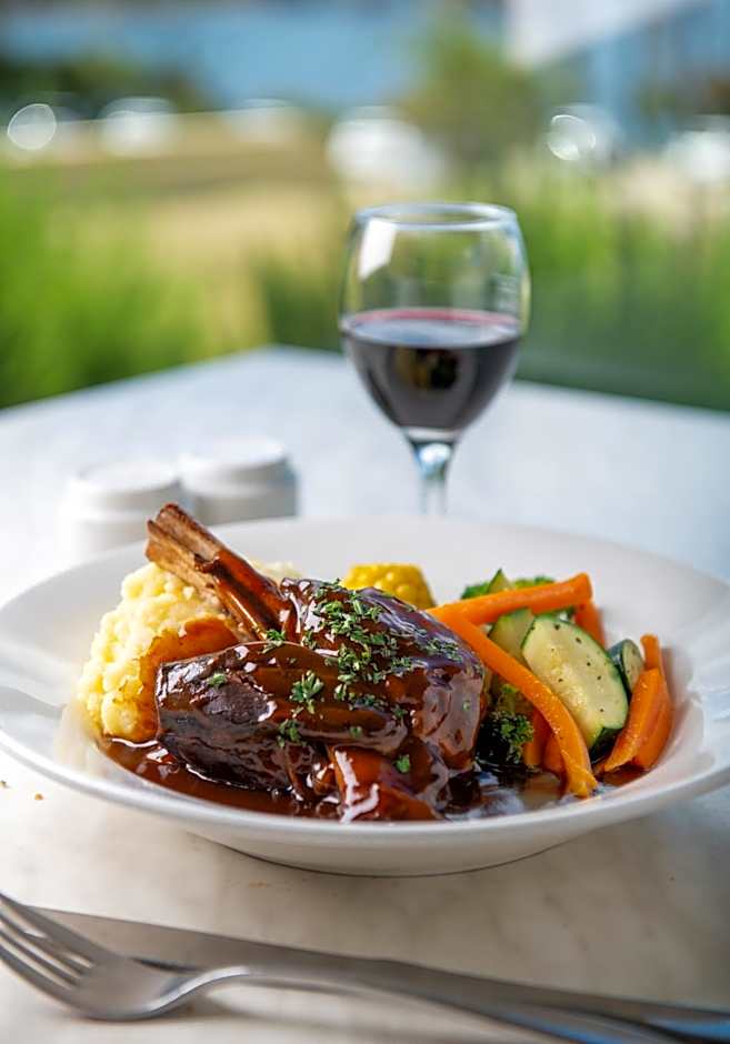 Lufra Hotel and Apartments