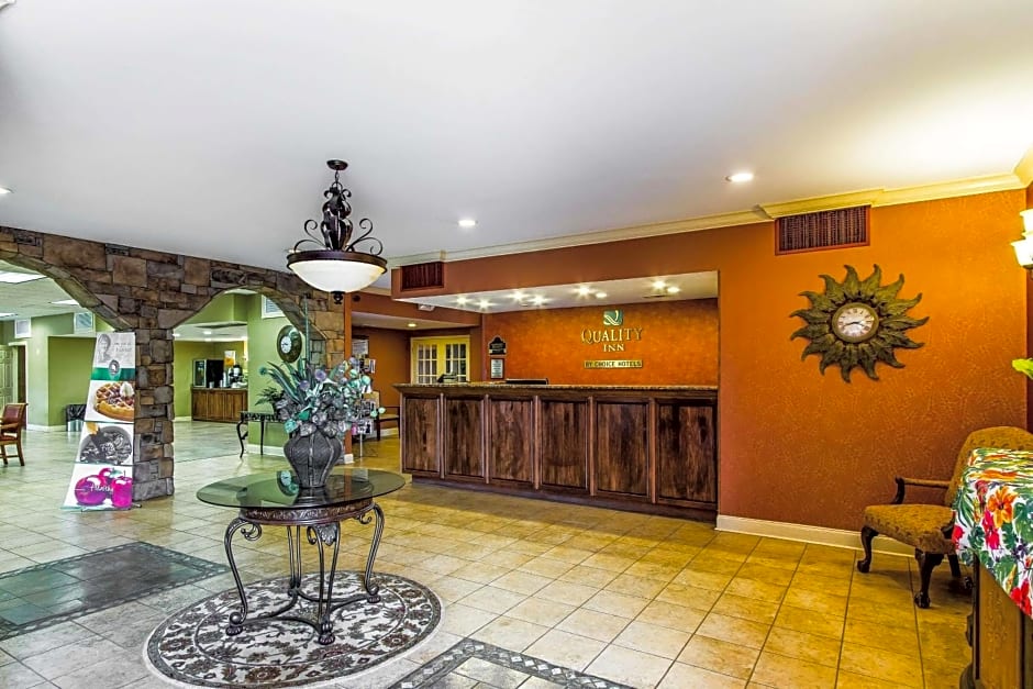 Quality Inn Opelika - Auburn