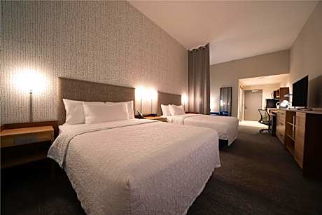 Studio Suite with Two Queen Beds - Hearing Access