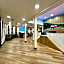 Costa Mesa Inn - Newport Beach Area