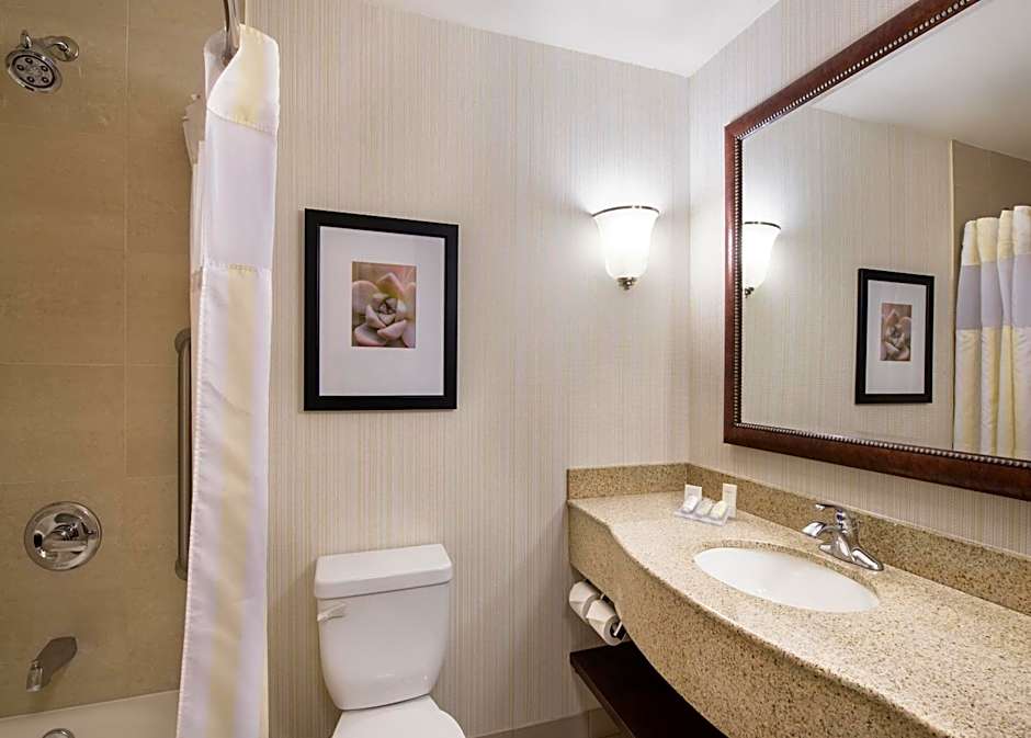 Hilton Garden Inn West Edmonton