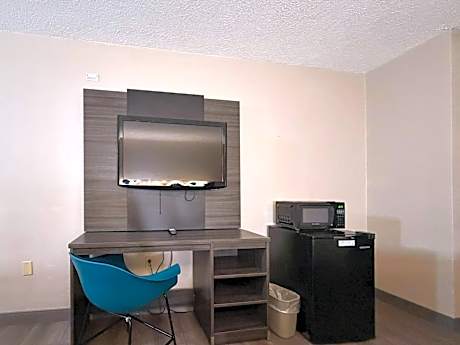 King Room - Non-Smoking