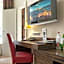 Ea Hotel Crystal Palace