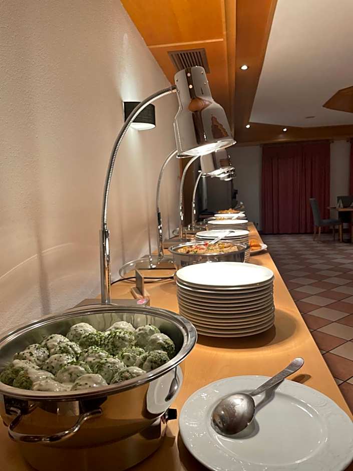 Hotel Larch
