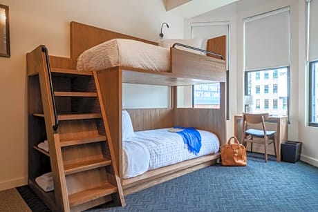 Double Bunk Room - Disability Access