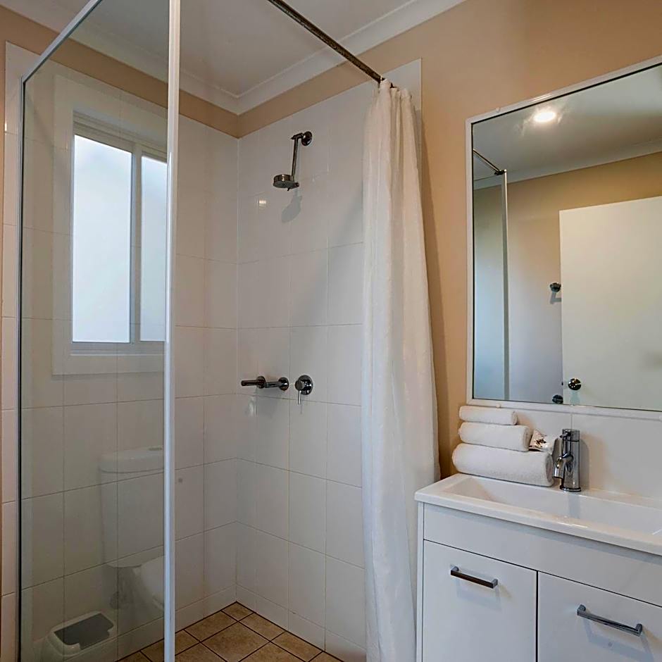 Crestview Tourist Park