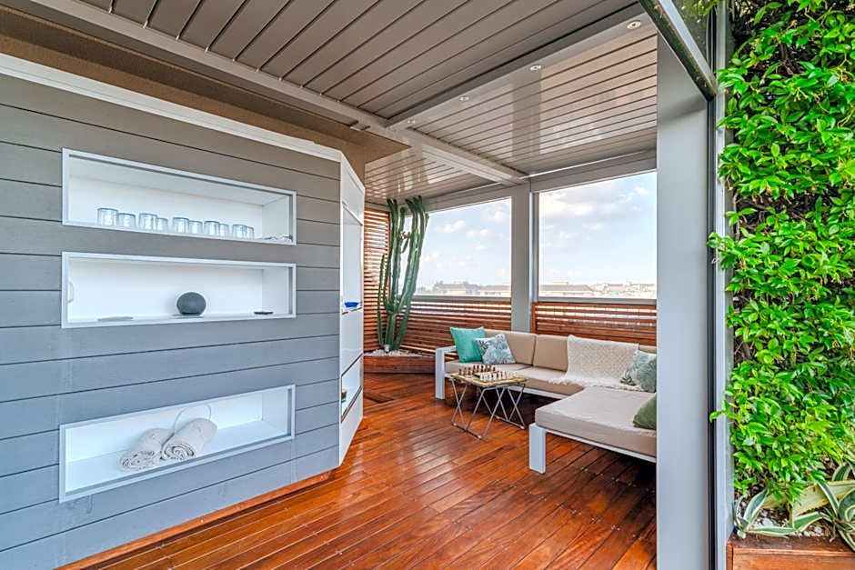 Fiftyfive-one Zuretti