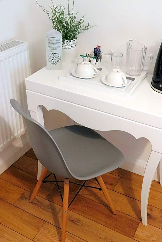 The Queen's Head Hotel