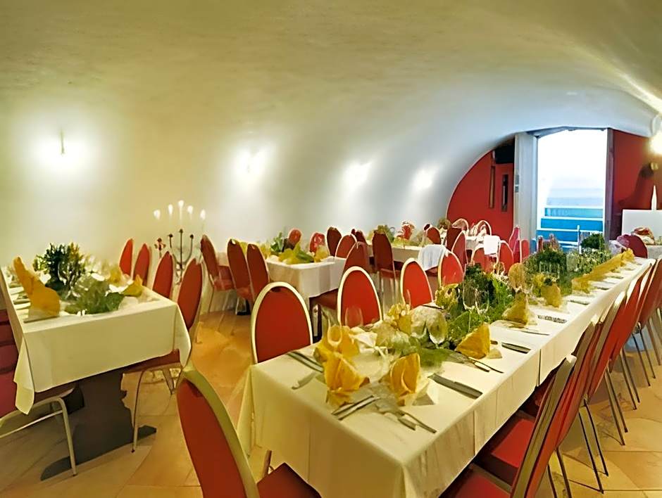 Hotel Zeltinger-Hof - Gasthaus des Rieslings