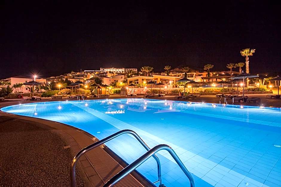 Grand Blue Beach Hotel