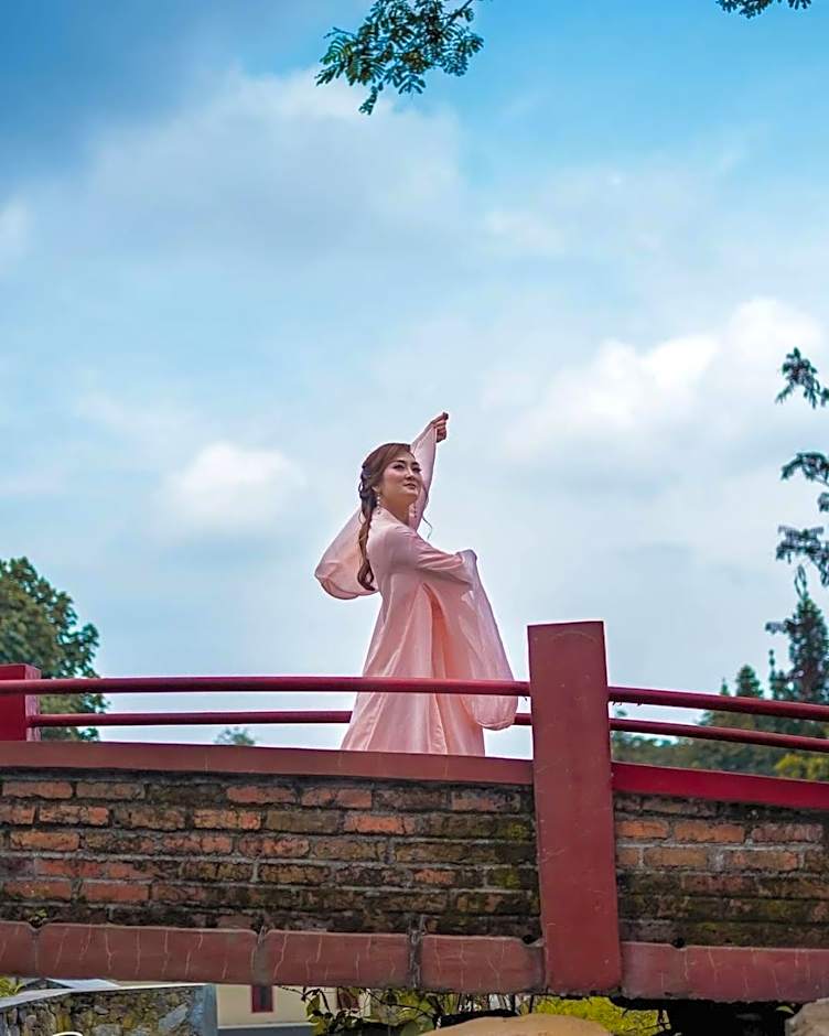 Villa Oriental Curug Nangka