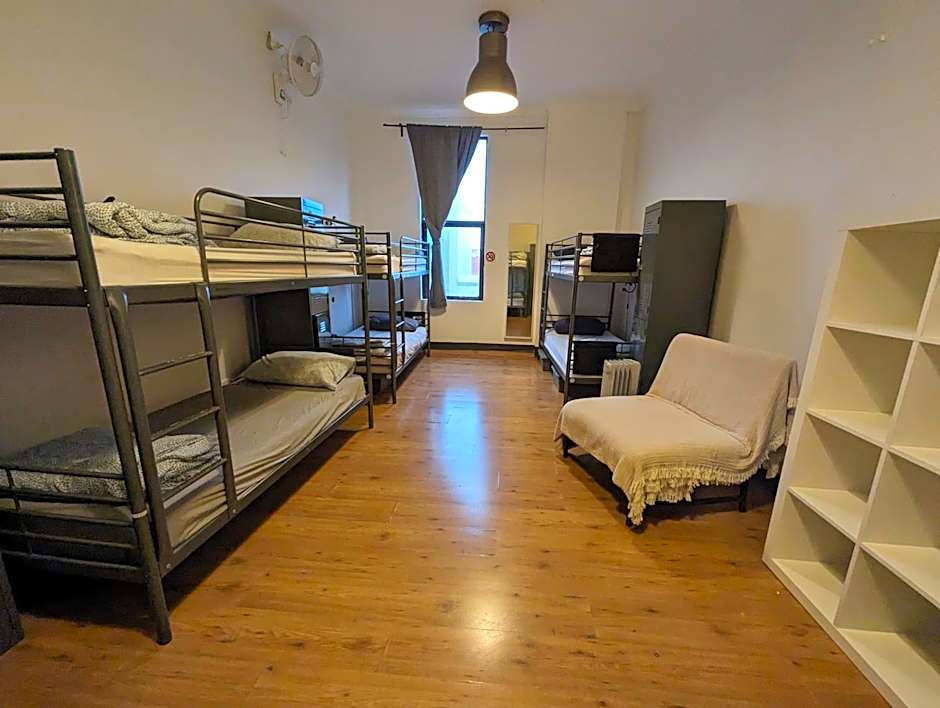 EBS Sydney Hostel – Sydney, DC