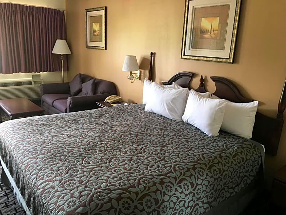 Days Inn by Wyndham Picayune