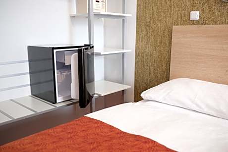 Standard Triple Room with Extra Bed