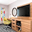 Hampton Inn & Suites Chicago/St. Charles