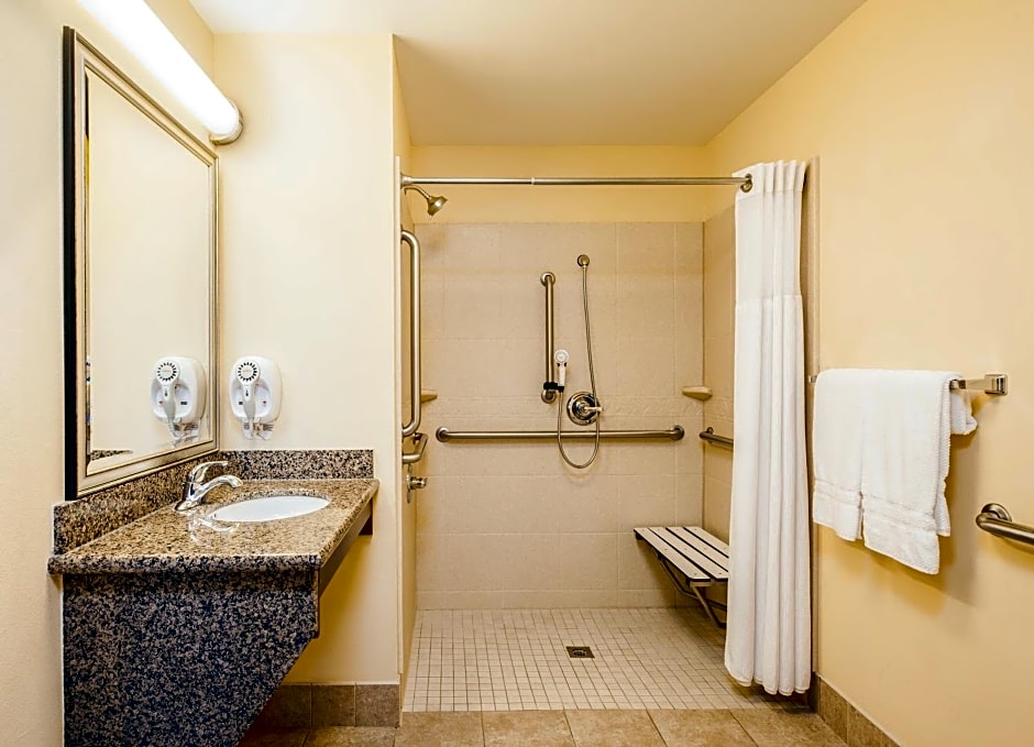 Staybridge Suites El Paso Airport Area By IHG