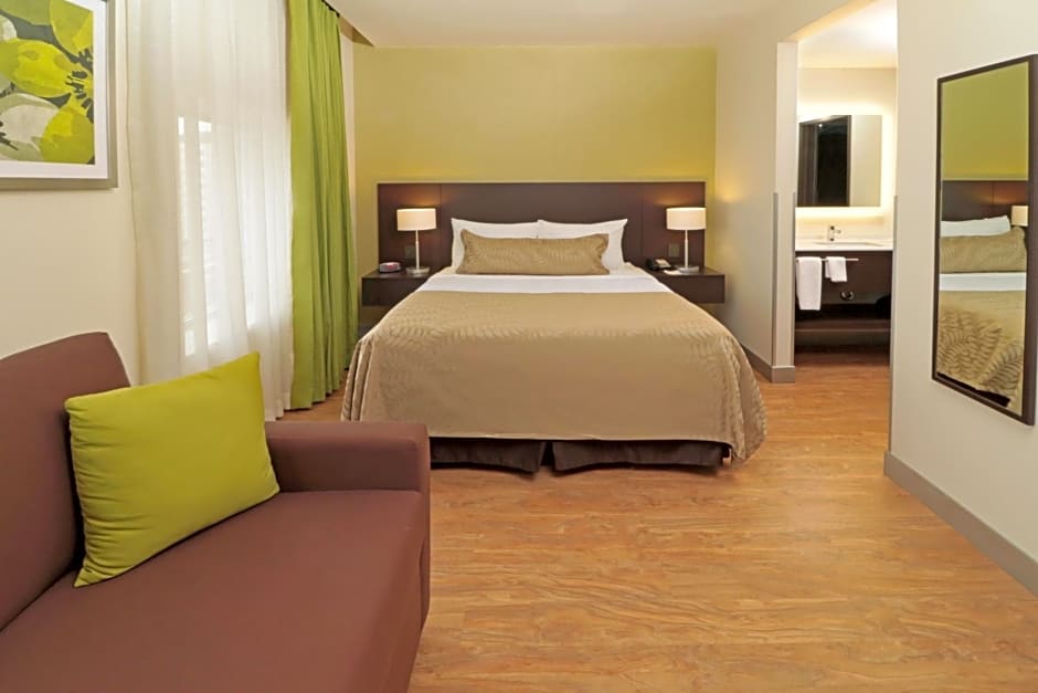 Staybridge Suites San Luis Potosi By IHG