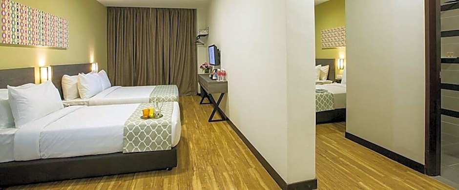 Humaira Hotel
