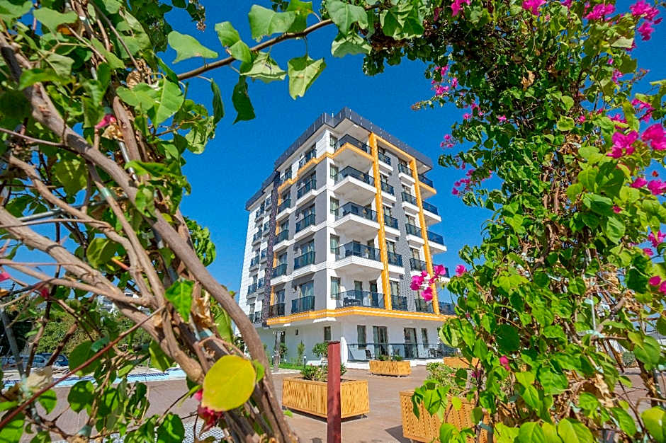 Elysium Deluxe Suites 