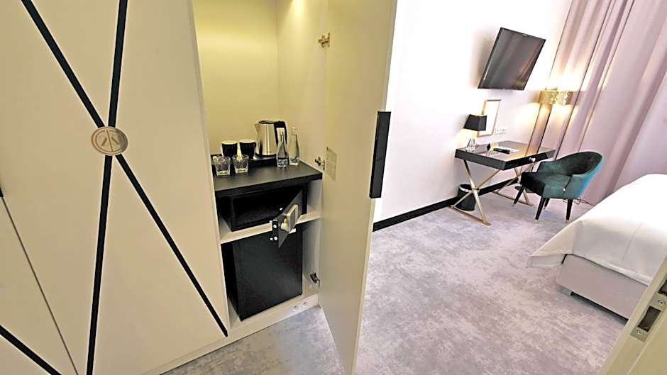 SZEWSKA 22 BOUTIQUE