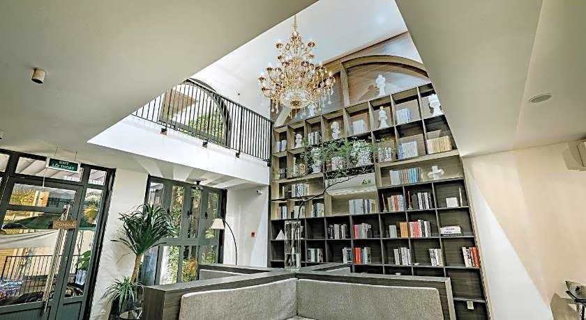 MINT HOTEL Q.1