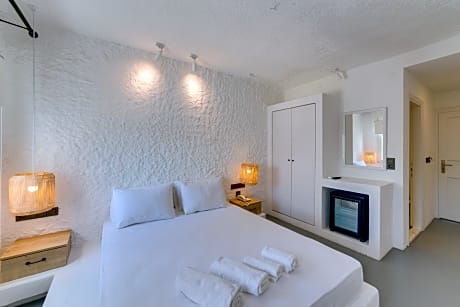 Superior Double Pool View