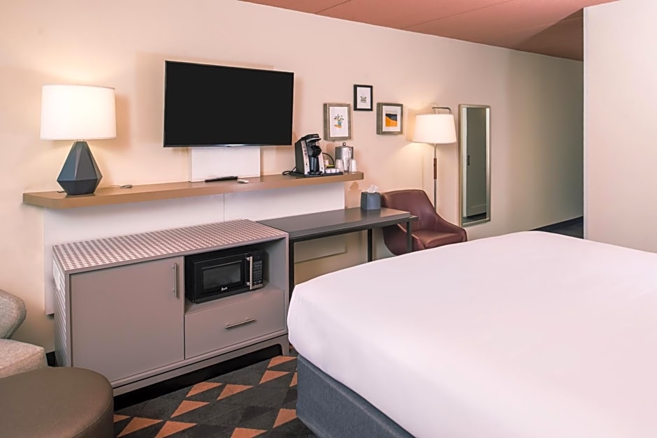 Holiday Inn Auburn-Finger Lakes Region