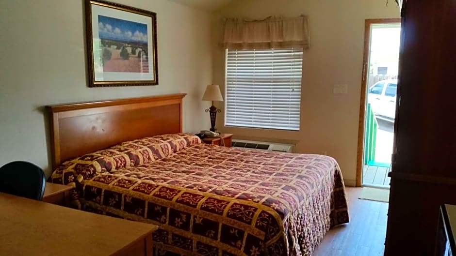 Garden Inn and Suites Hebbronville